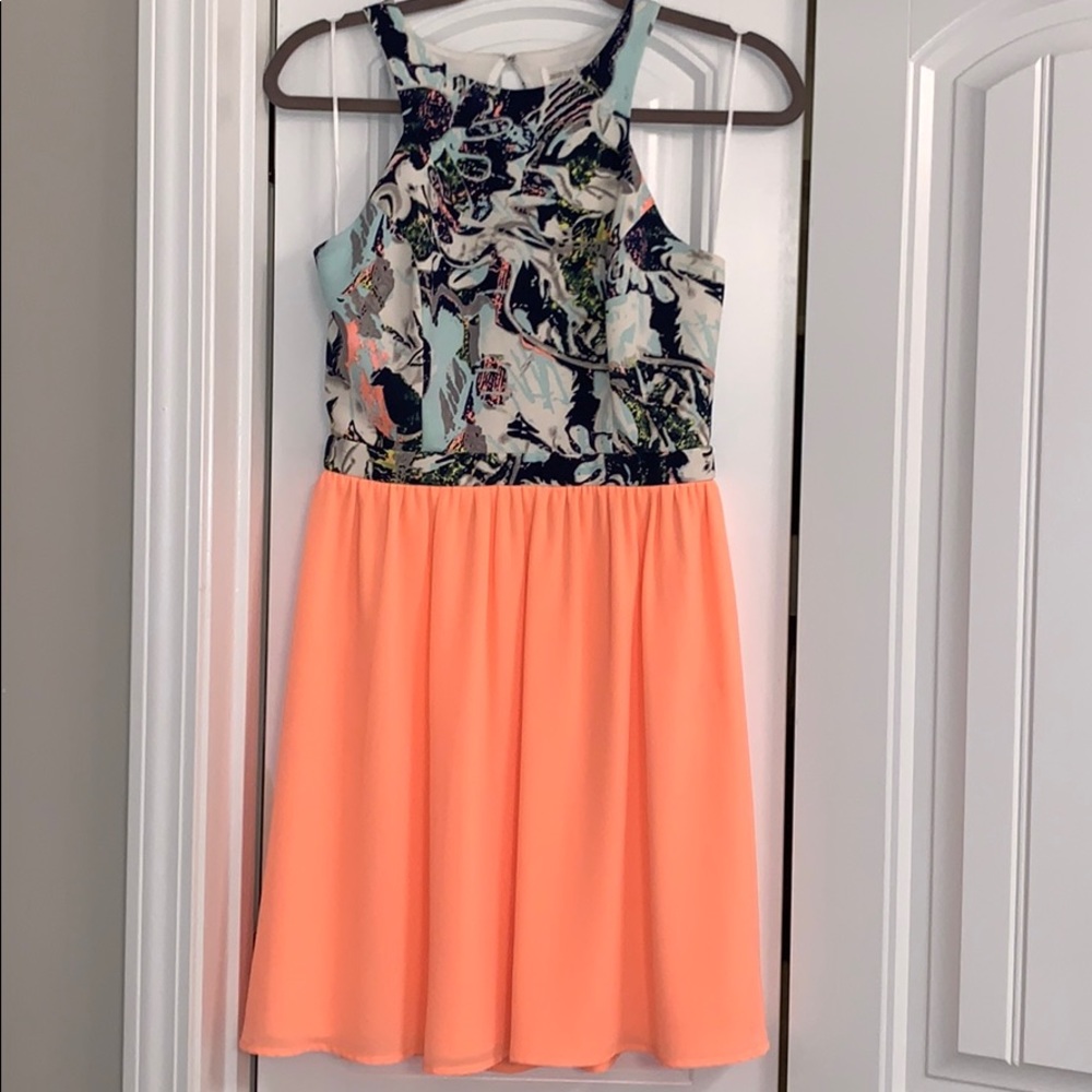 Jealous Tomato M dress with open back
